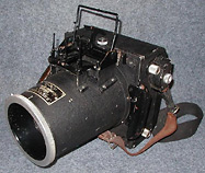 海軍手持式航空写真機F8
